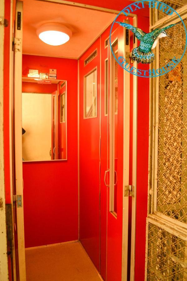Dixi Bird Guesthouse Рим Экстерьер фото